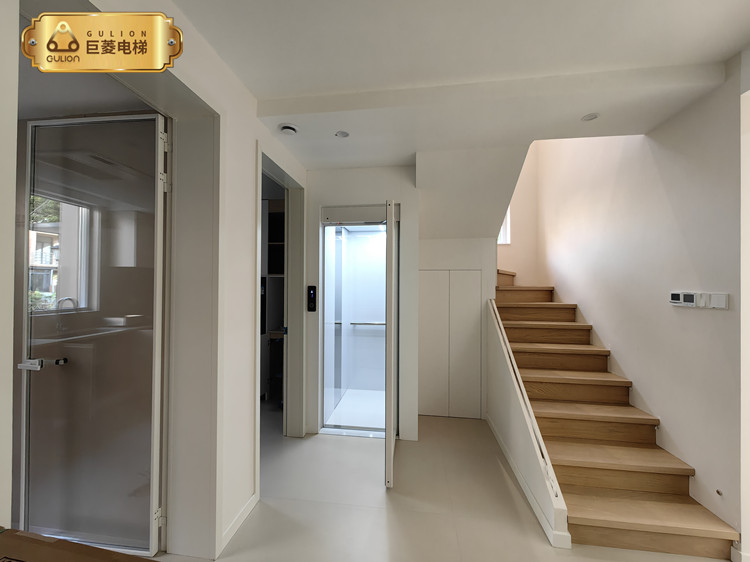 家庭用的小型電梯